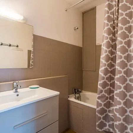 Lejlighed Studio Moderne 2* Avec Balcon, Parking, Wi-fi - Quartier Larochefoucauld A - Fr-1-3-487 Biarritz