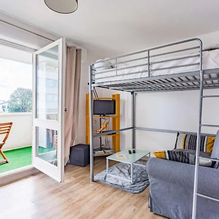 Studio Moderne 2* Avec Balcon, Parking, Wi-fi - Quartier Larochefoucauld A - Fr-1-3-487 ビアリッツ