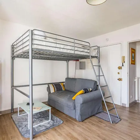 Studio Moderne 2* Avec Balcon, Parking, Wi-fi - Quartier Larochefoucauld A - Fr-1-3-487