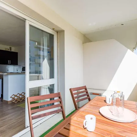 Studio Moderne 2* Avec Balcon, Parking, Wi-fi - Quartier Larochefoucauld A - Fr-1-3-487 アパート *